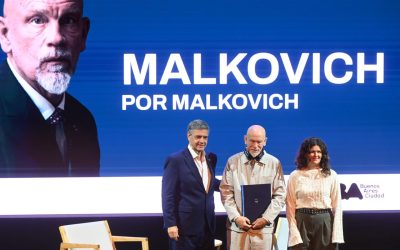 La Ciudad distinguió a John Malkovich como Huésped de Honor