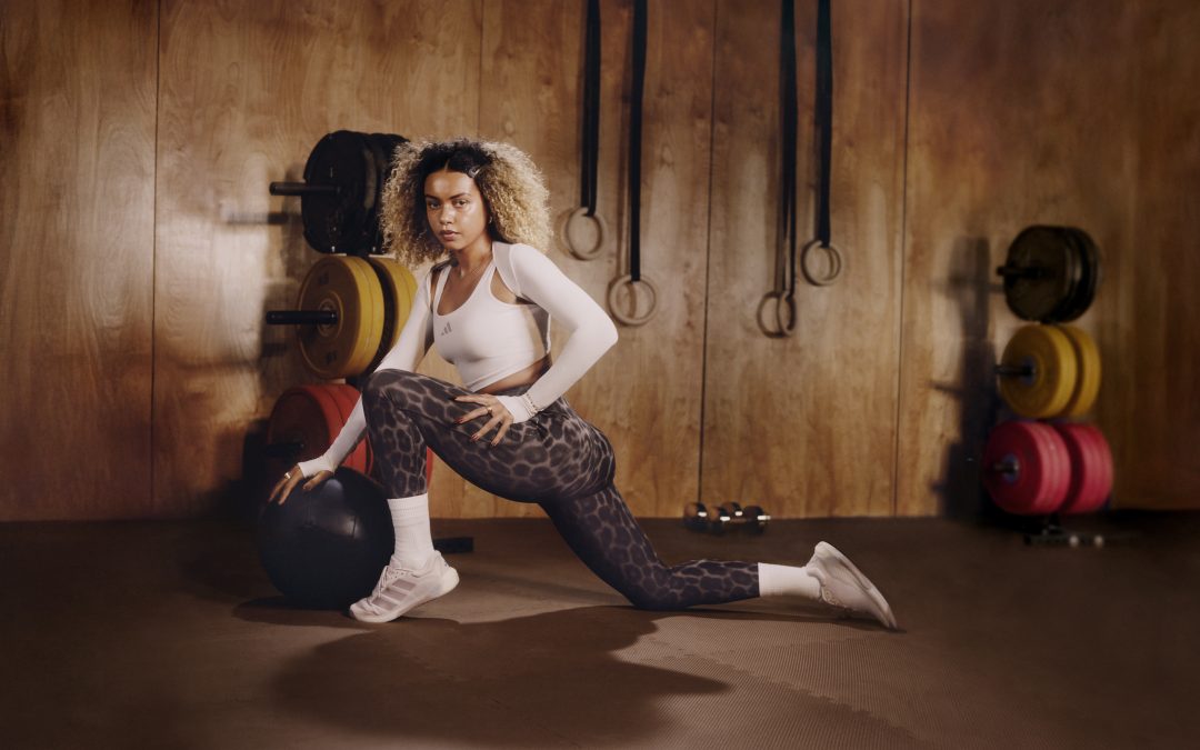 ADIDAS REVELA LAS NUEVAS CALZAS OPTIME: ESTAMPA LEOPARDO Y TECNOLOGÍA DE ALTO RENDIMIENTO EN UNA SILUETA VERSÁTIL QUE VA DIRECTO DEL GYM A LA CALLE